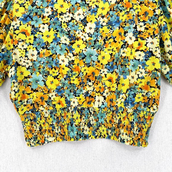 L SPACE Shine On Top Womens XS Yellow Daisy Diamond Floral Short Sleeve Cropped - Picture 9 of 13